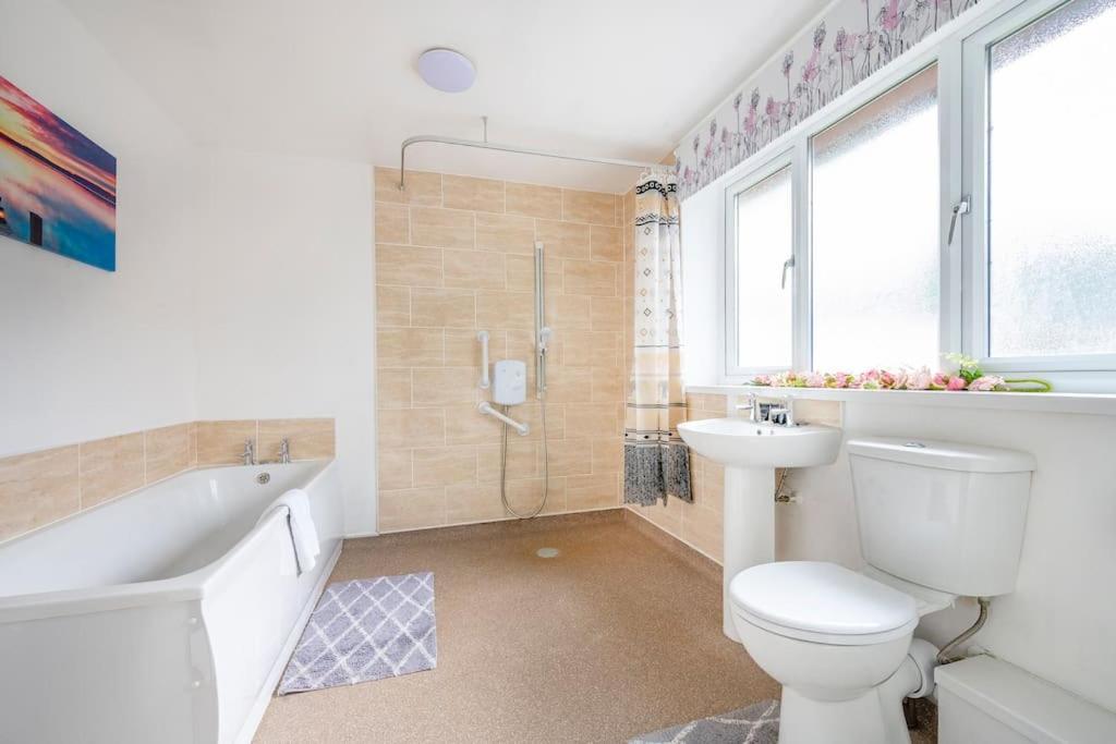 *c.sani* Setup For Your Relaxed & Amazing + Free Parking + Free Fast Wifi * Ferienhaus Leeds (West Yorkshire)